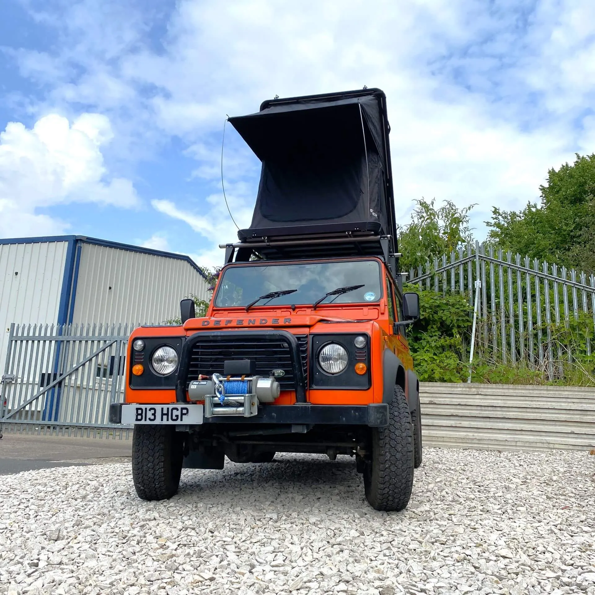 Black Expedition 2 Person Rooftop Tent - Aluminium Clamshell Design