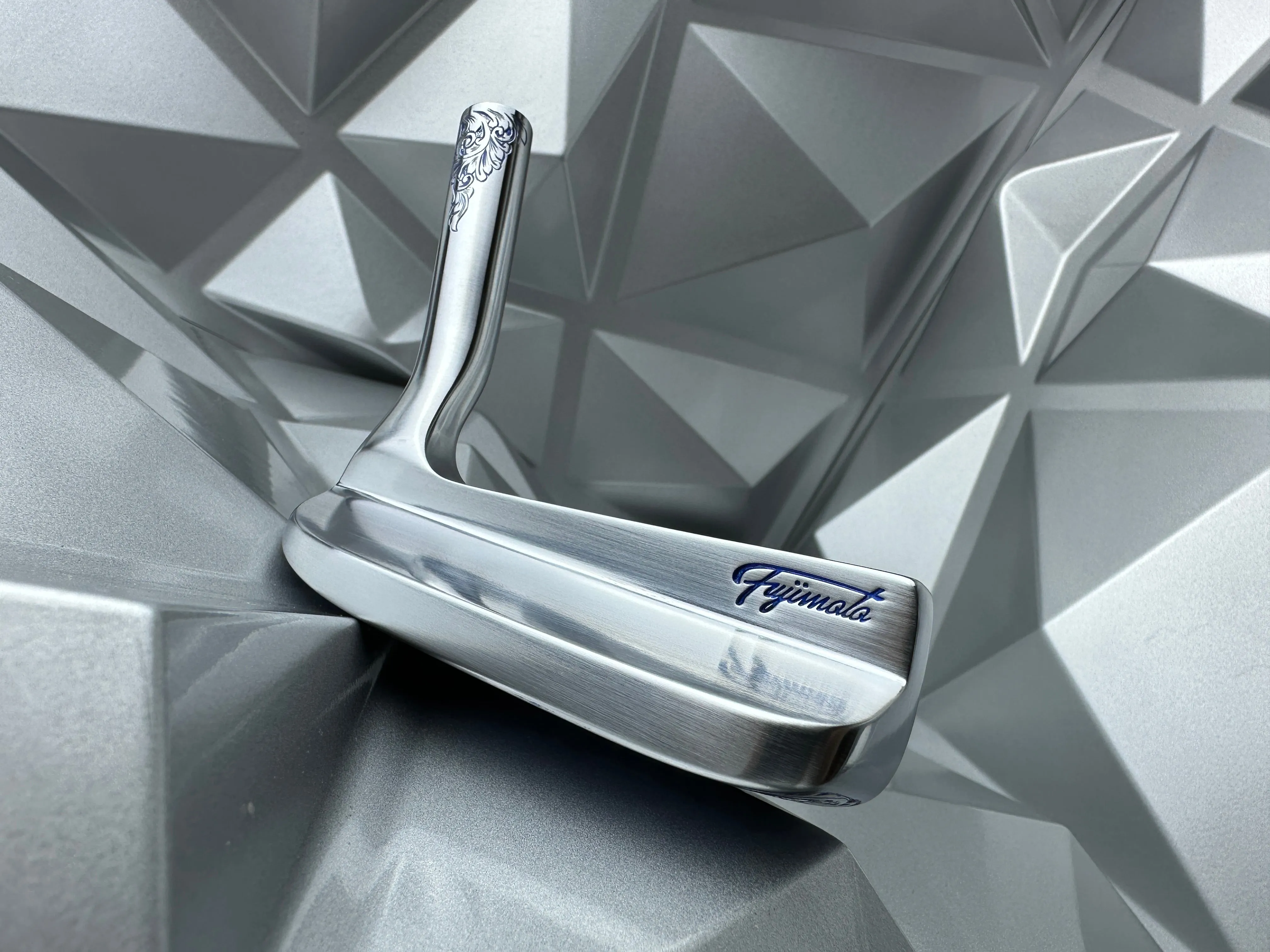 Fujimoto Golf Pearl Blue Putter - Hand Engraved Iura & Handmade by Ryouhei Fujimoto