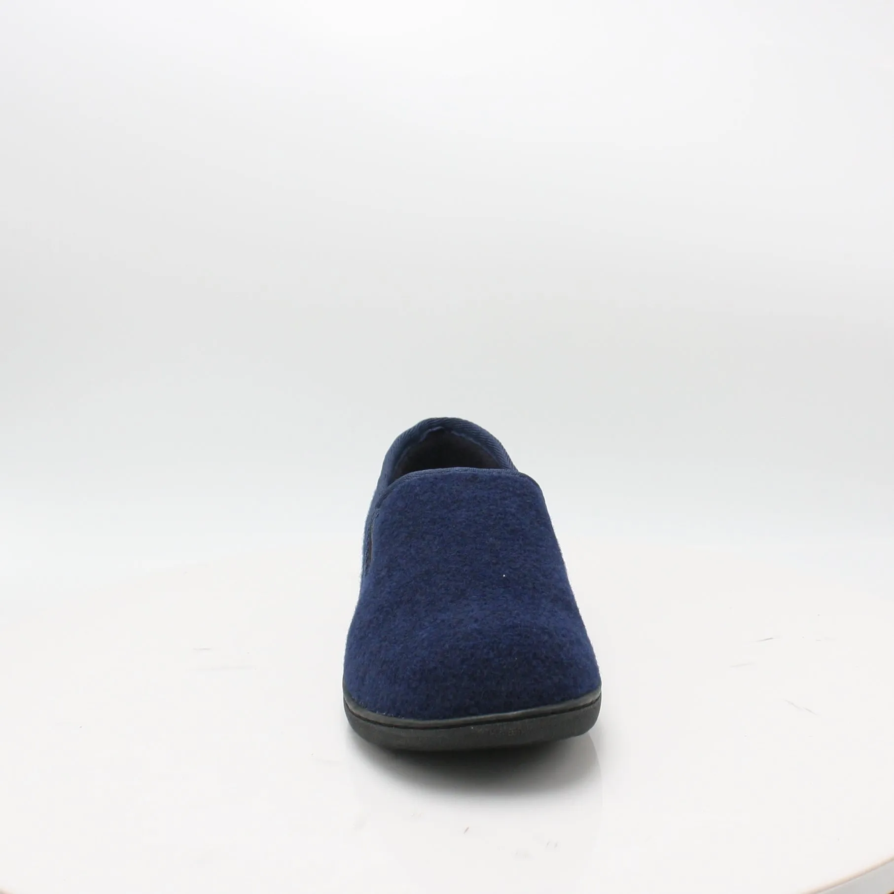 KING EASE CLARKS SLIPPERS