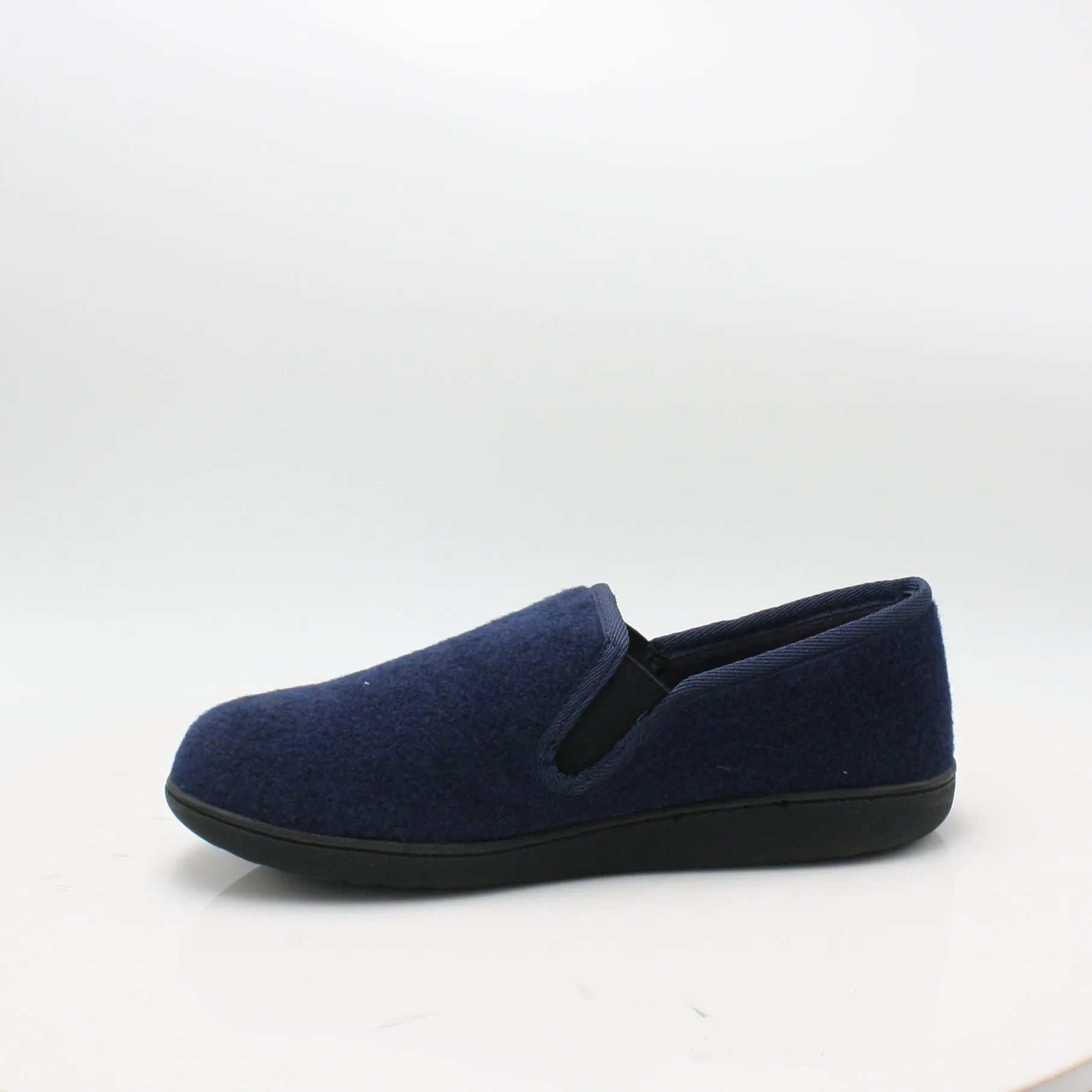 KING EASE CLARKS SLIPPERS