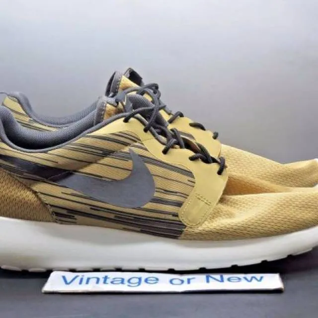 Men's nike roshe run one hyperfuse gold running shoes 636220-701 sz 13