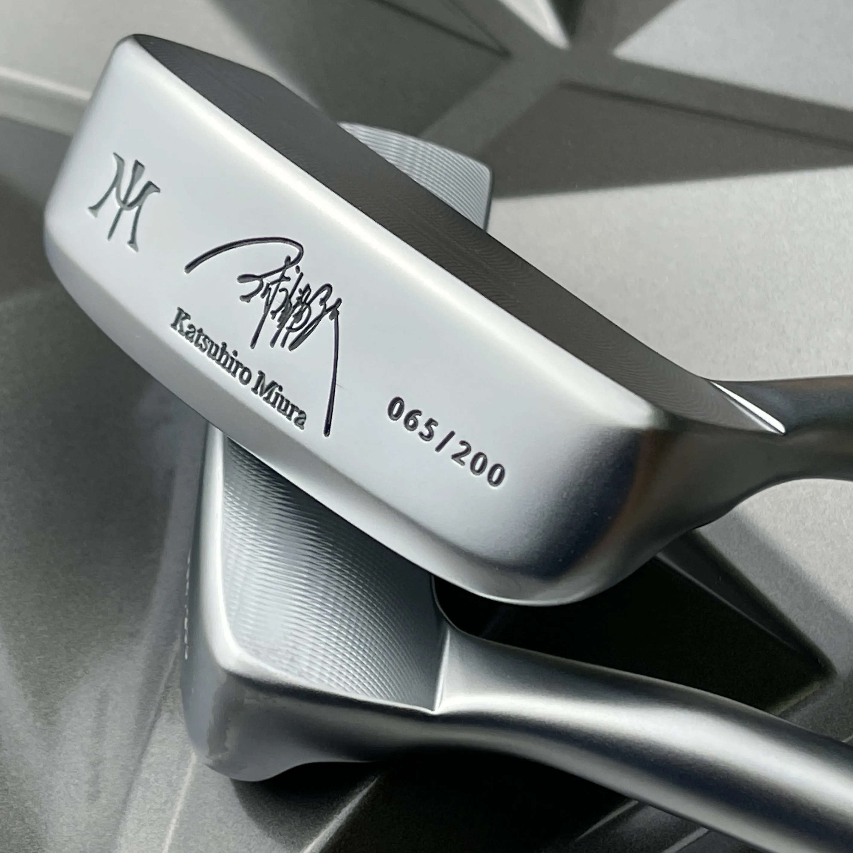 Miura KM-008 Katsuhiro Edition Limited White Chrome Putter - 1 of 200