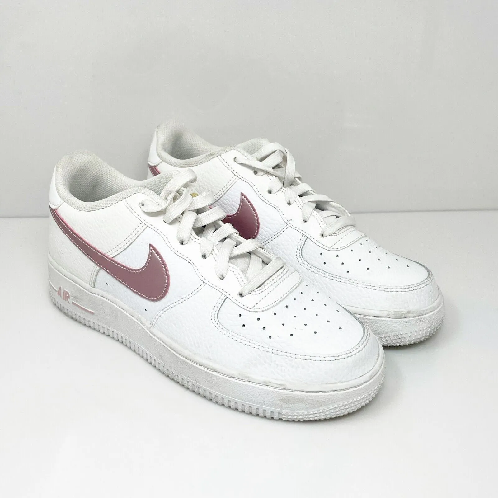 Nike Girls Air Force 1 Low CT3839-104 White Casual Shoes Sneakers Size 6Y