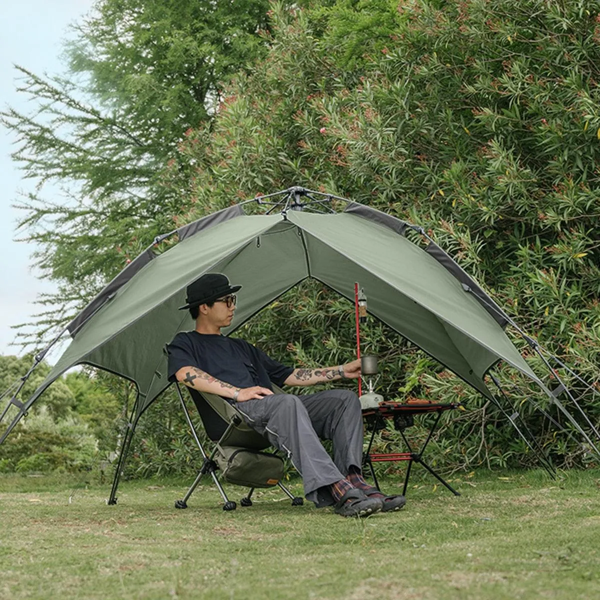 One-touch 3-4 Person Tent for Travel, Festivals, and Sun Shelter