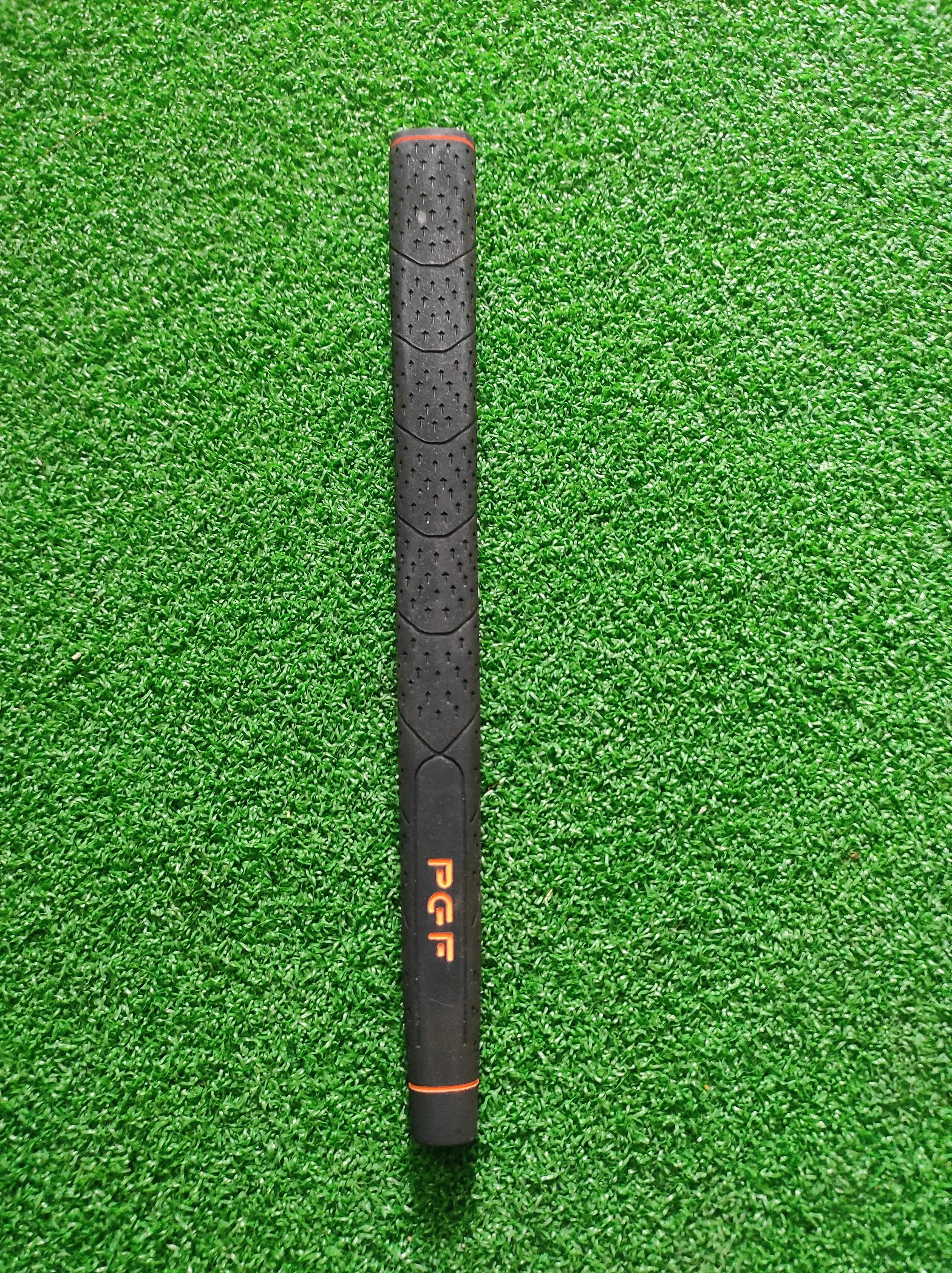 PGF Putting Grip - Best Putting Grips for Golfers | Improve Your Short Game Today!