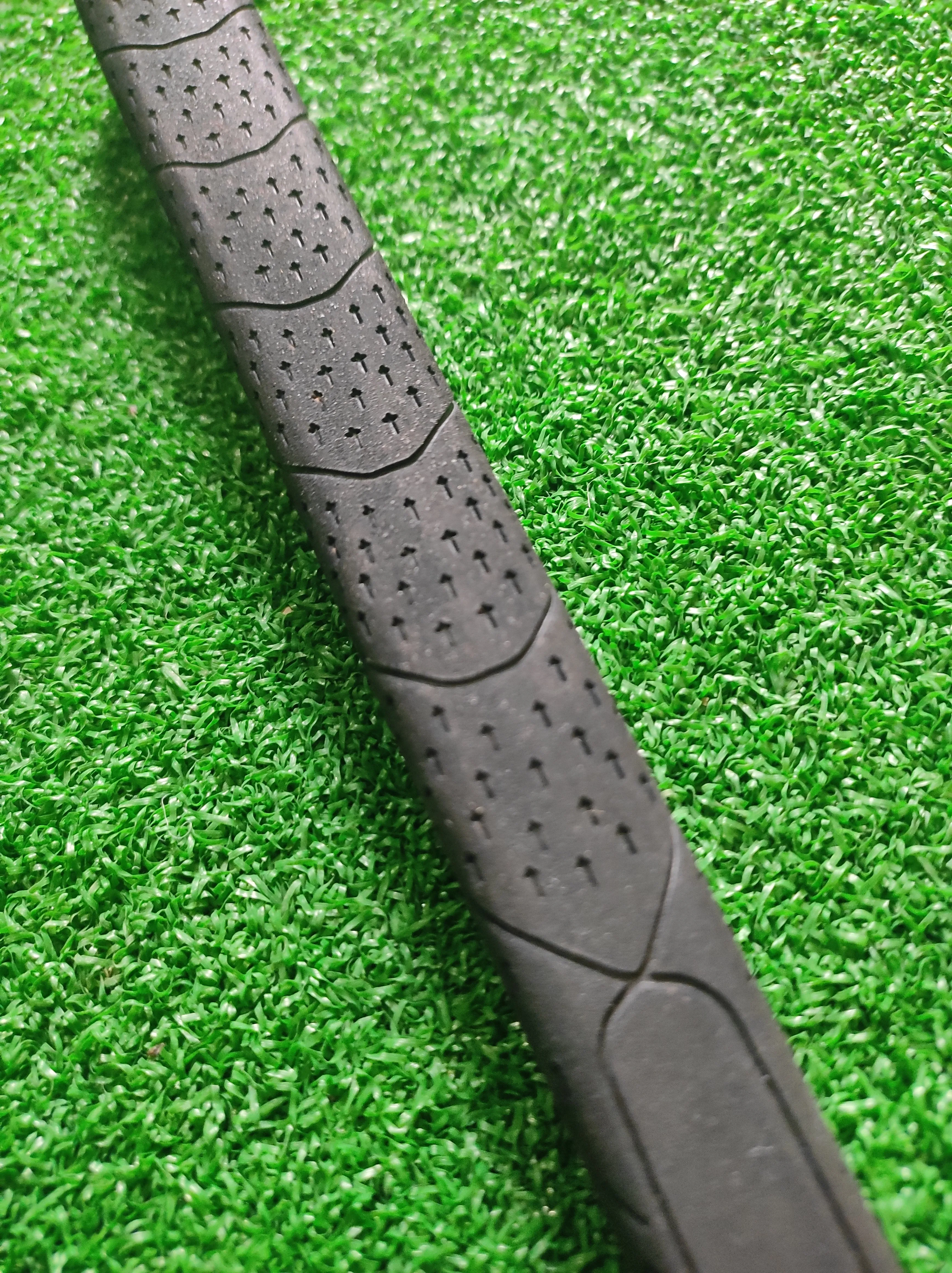 PGF Putting Grip - Best Putting Grips for Golfers | Improve Your Short Game Today!