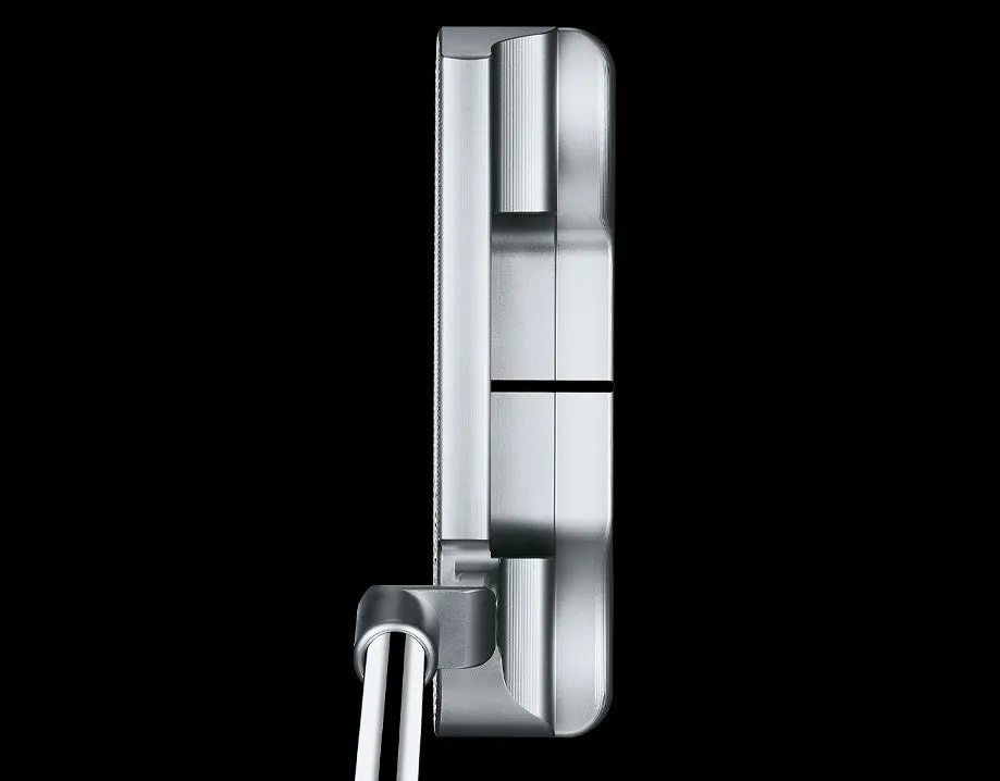 Scotty Cameron Super Select Newport Putter for Right-Handed Golfers