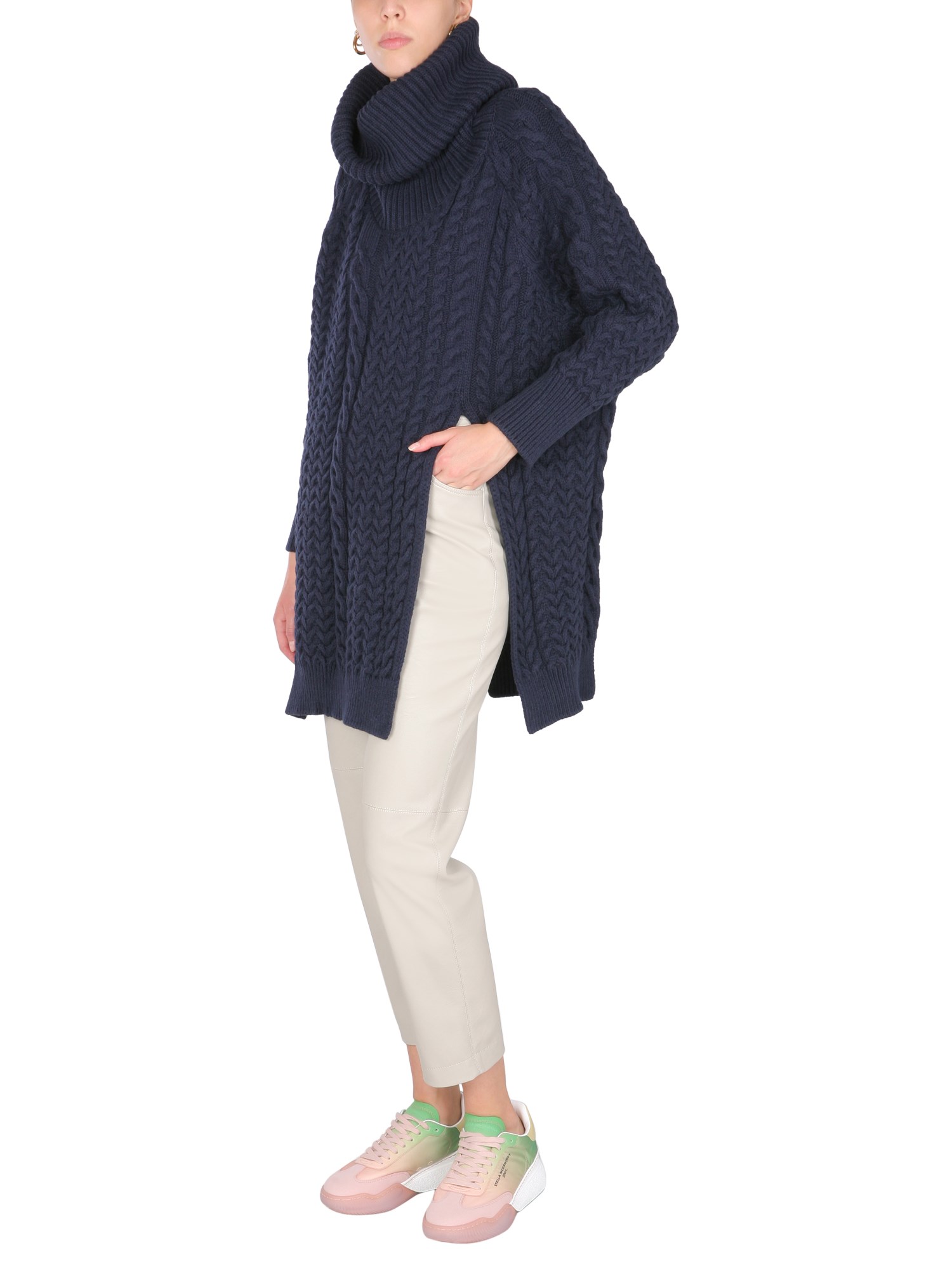 STELLA McCARTNEY    COTTON BLEND CAPE WITH ARAN STITCHING AND ASYMMETRIC HEM