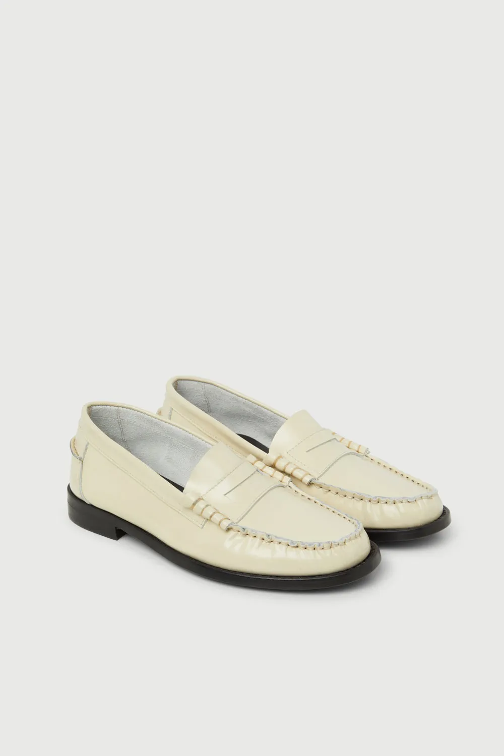 Zoe Loafers in Off-White Leather